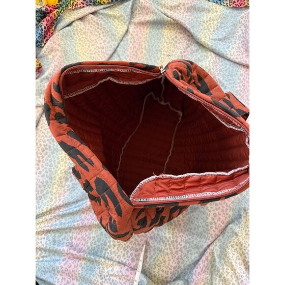 Quilted Leopard Print Tote Bag – NWT Animal print LEOPARD PUNK soft - Picture 5 of 5